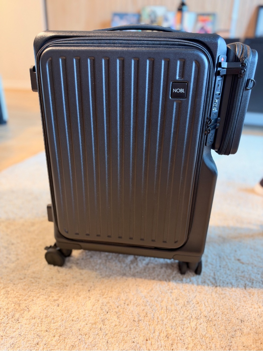 BRAND NEW! NOBL Duo Carry in Jet Black 2-in-1 luggage system